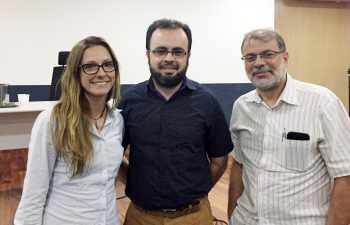 Profa. Michaele Milward (DCMA/ITR - coordenadora local do evento), Prof. Ricardo Corrêa (DCC/IM - coordenador de pesquisa da PROPPG) e Prof. Marcio Rufino Silva (DGG/IA - coordenador da V RAIC)