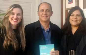 Lançamento de livro com artigos de docentes do curso de Administração do ITR D
